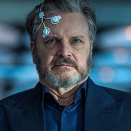 Colin Firth jako Noah.