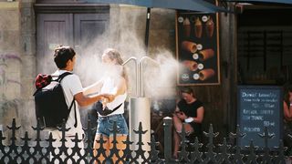 Jak bude o víkendu: Jako v prádelně, ve které je 39 stupňů, říká meteoroložka