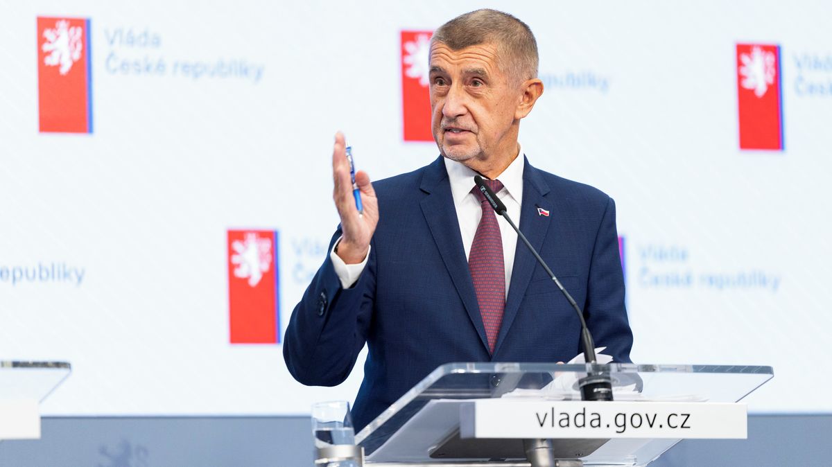 Falešný Babiš v článcích, co nikdy nevyšly. Podvod na statisíce Čechů bobtná
