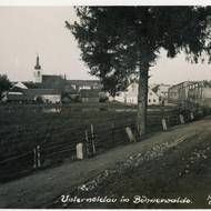 Dolní Vltavice na pohlednici z počátku 20. století.