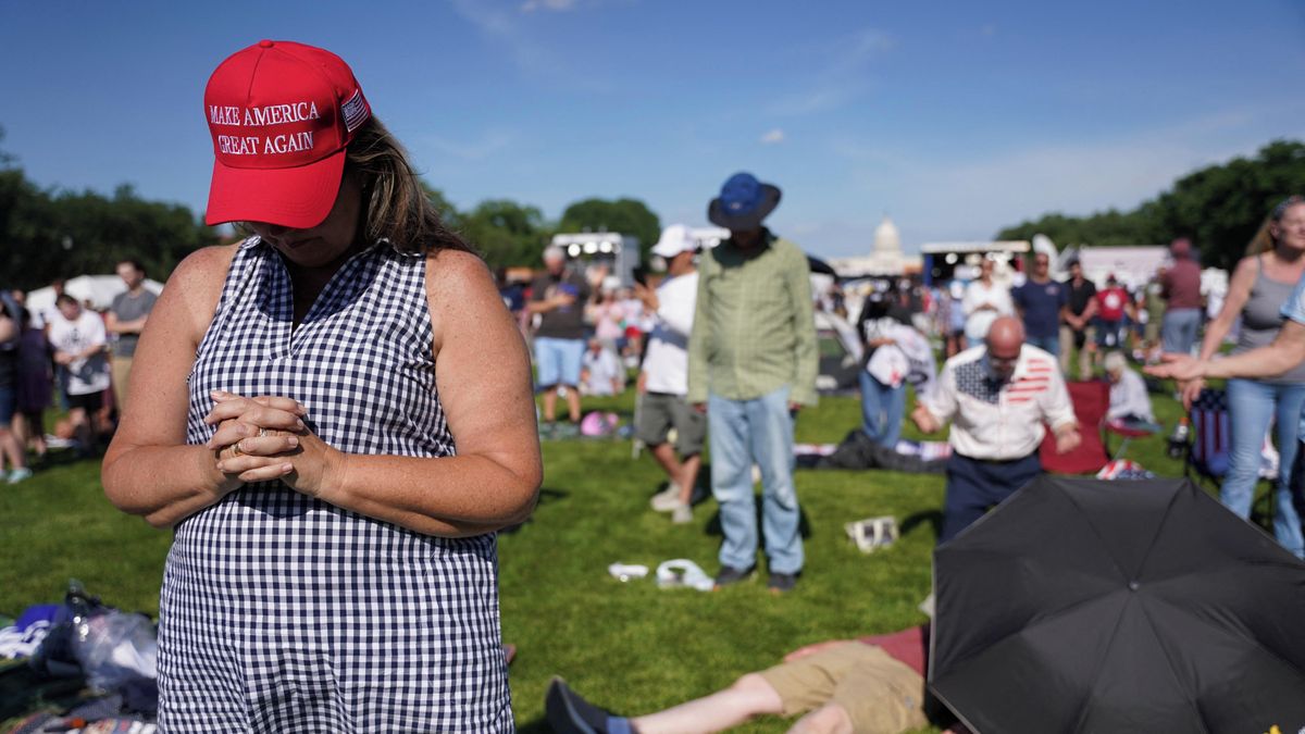 MAGA bez peněz a na konzervách. Část „trumpistů“ se začíná vzpouzet