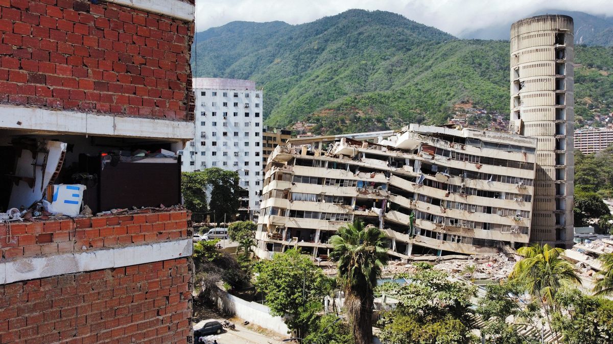 Ve Venezuele téměř pět dní po zemětřesení vyprostili z trosek živého muže