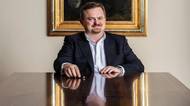 Případ duchovního z arcibiskupství: Dva roky mě znásilňoval, říká podřízená