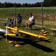 Modelářské letiště Jiřice pořádalo již 18. ročník modelářské airshow.