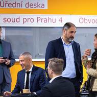 Hlavní aktér případu podnikatel Michal Redl se usmíval. 