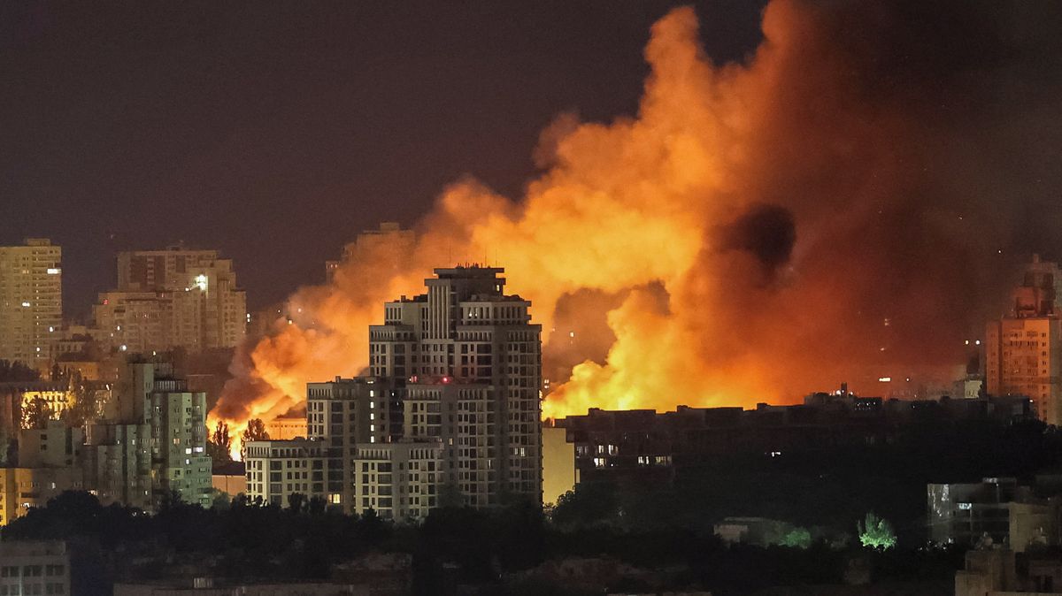 Russian Attack on Kyiv Leaves Four Dead and Thousands Without Power