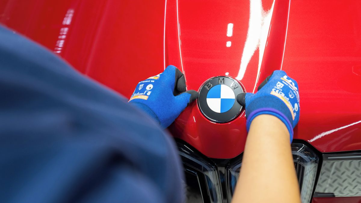 Platilo za premianta. Teď BMW propouští a padají mu zisky