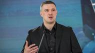 Z oblíbence rivalem. Proč Zelenskyj nechce návrat populárního ministra