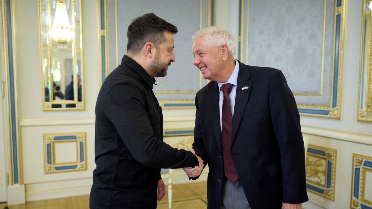 Američtí senátoři uvedli, že dosáhli dohody s Trumpem na sankcích proti Rusku