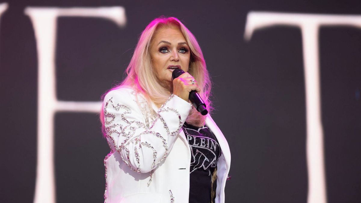 Zemřela zpěvačka Bonnie Tyler, hvězda hitparád 70. a 80. let