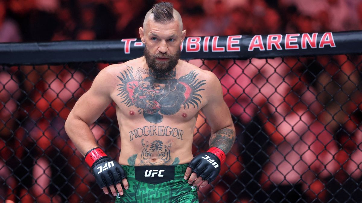 McGregorův velký návrat do ringu skončil po minutě zraněním