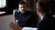 Zelenskyj zmírnil tón, ale Poláci už se na Ukrajince dívají jinak