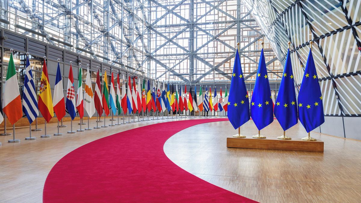 Státy EU se opět shodly na prodloužení sankcí proti Rusům, dvě jména zmizela