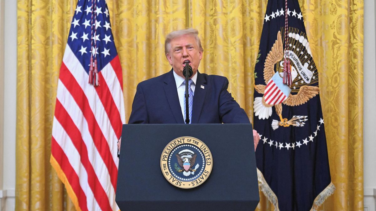 „Skrývali to přede mnou!“ Trump mluvil o spiknutí Číny. Napadl i své agenty