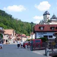 Moment, kdy se před turisty otevře hrad, je ale k nezaplacení.
