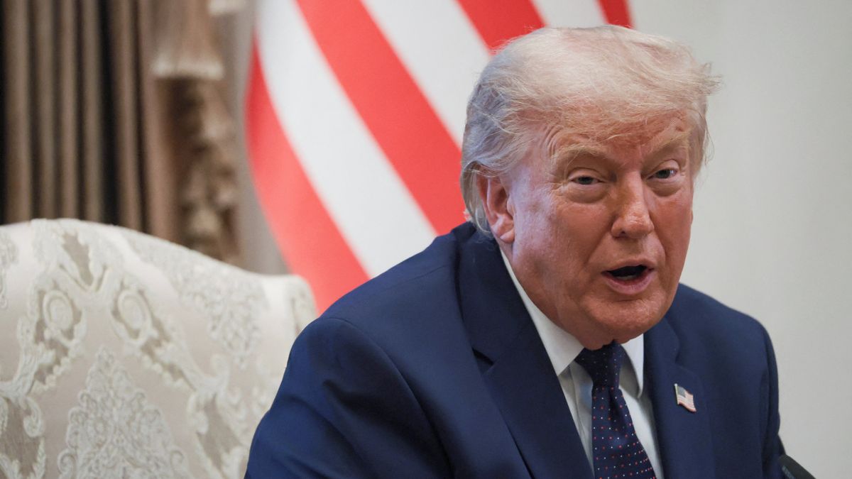 Online: Trump v Ankaře kritizoval evropské spojence, mluvil i o Grónsku