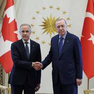 S tureckým prezidentem Recepem Tayyipem Erdoganem se setkal také kanadský premiér Mark Carney.