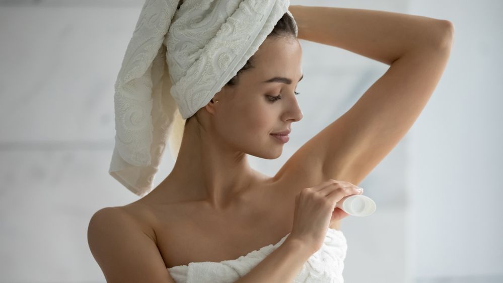 Z antiperspirantu rakovinu nedostanete. I tak ho ale používejte opatrně