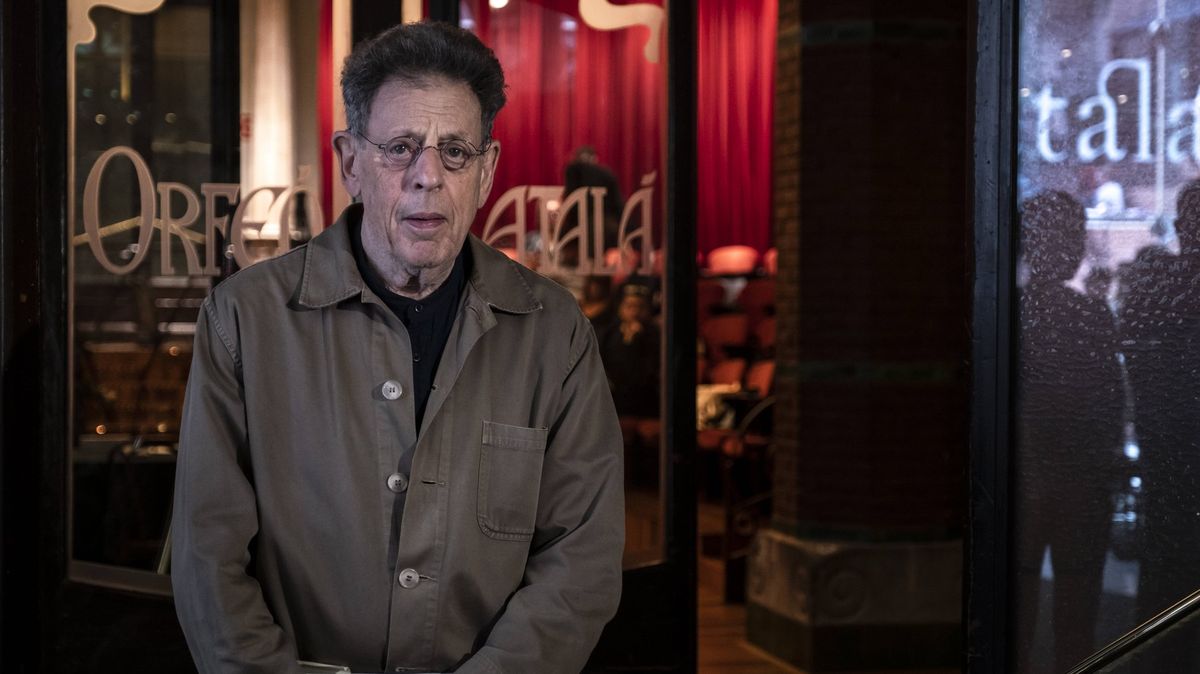 Philip Glass uvedl symfonii o Lincolnovi. Kvůli Trumpovi jinde, než plánoval