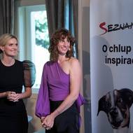 Vlevo Zuzana Hodková a s ní účastnice diskuze Eliška Monsportová.