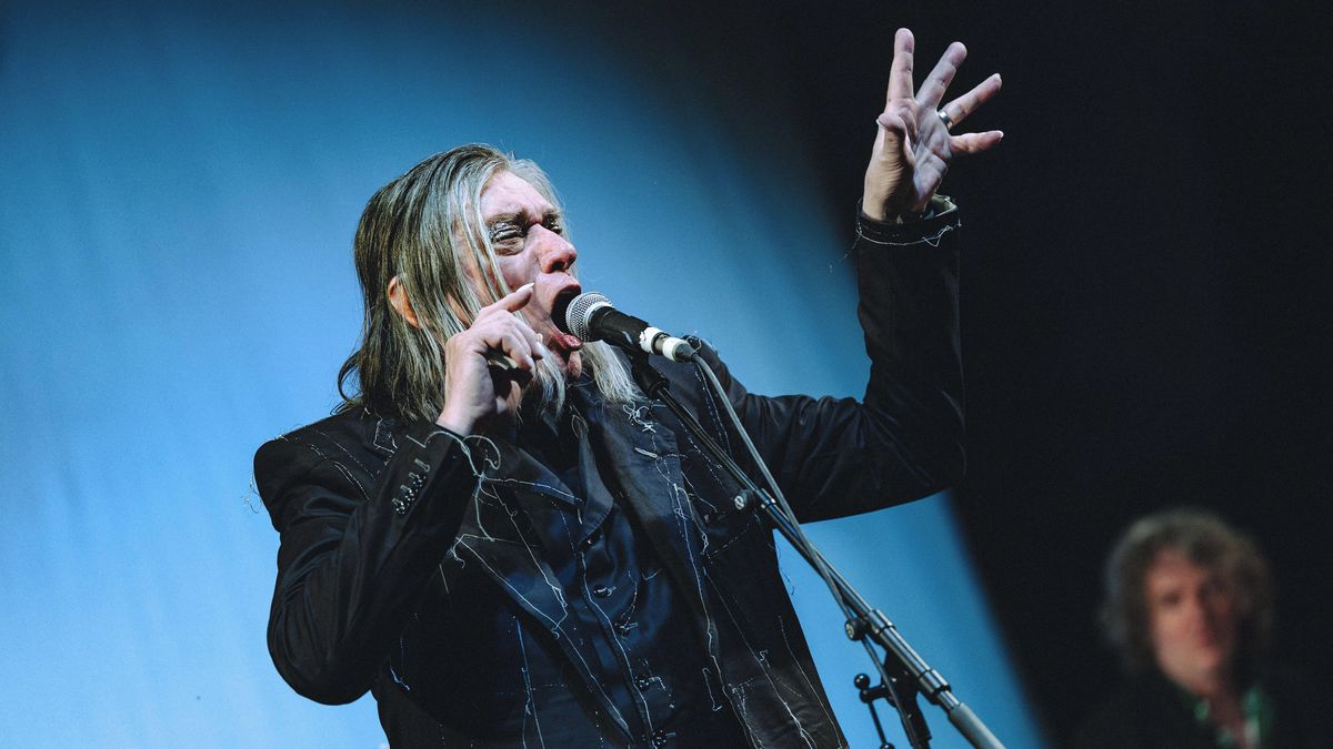 Hráli i na kusy potrubí. Einstürzende Neubauten vystoupili na Pop Messe