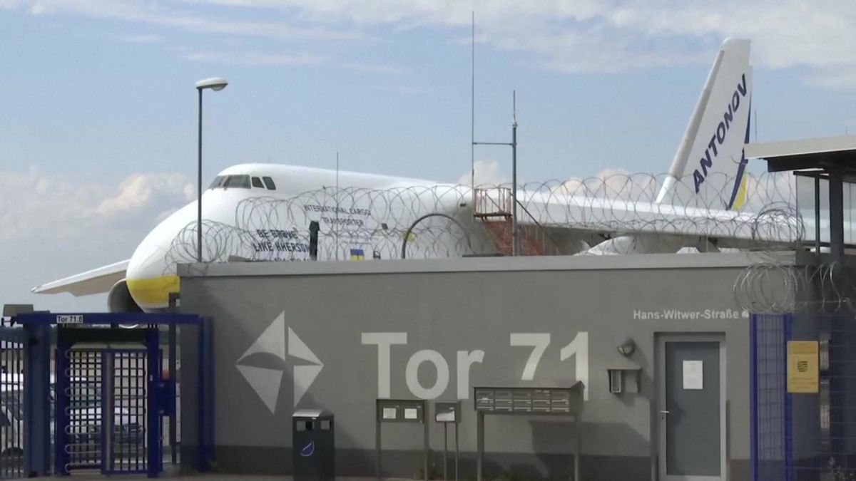 Ukrajinské letadlo, u kterého se našel dron, bylo naložené municí, tvrdí média