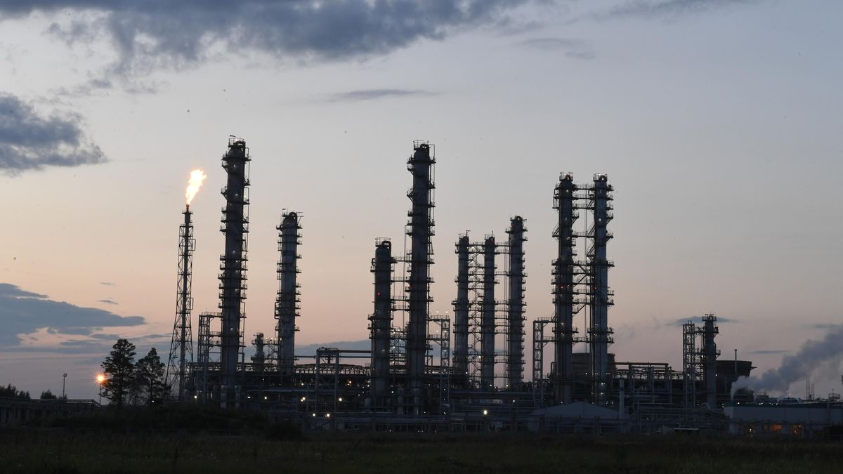 Pondělní ukrajinský útok dočasně vyřadil největšího výrobce LPG v Rusku