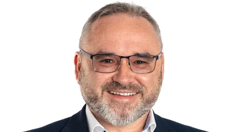 Kandidát do Senátu neprošel o jediný hlas, podá návrh na neplatnost voleb