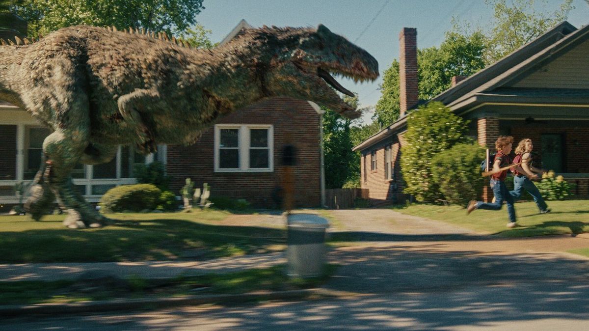 Kdo vyhyne dříve? Sci-fi film staví dinosaury proti Američanům z předměstí