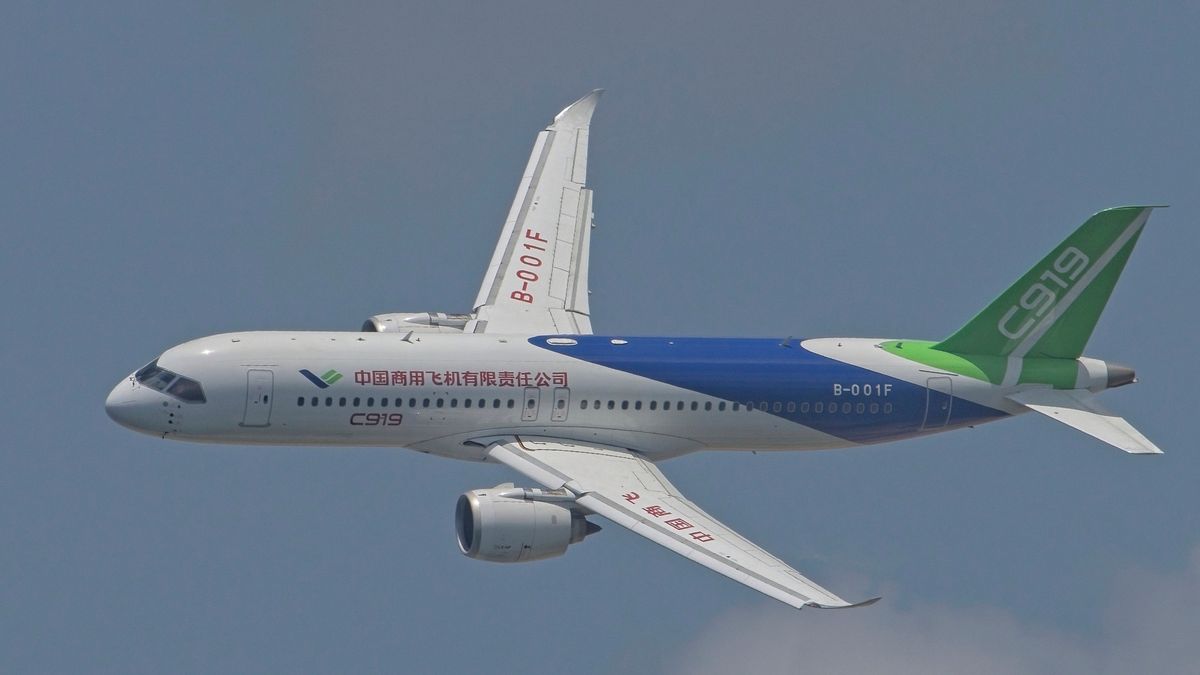 Čínské letadlo C919 absolvovalo první mezinárodní komerční let do Mongolska