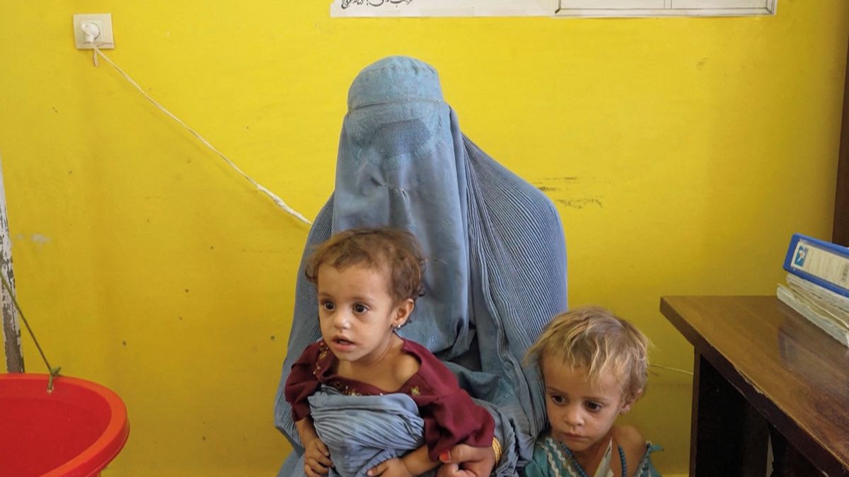 5:59 v originále: Life under Taliban. Five years of gender apartheid