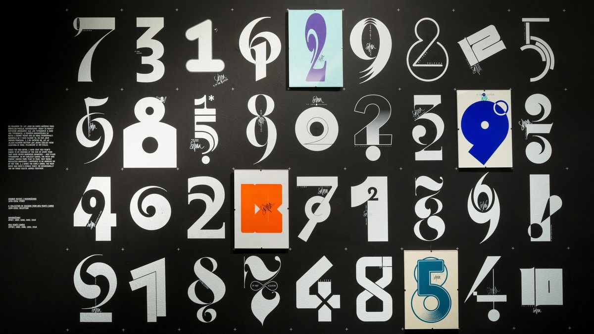 Vymyslel i logo České národní banky. Výstava přibližuje hvězdu typografie