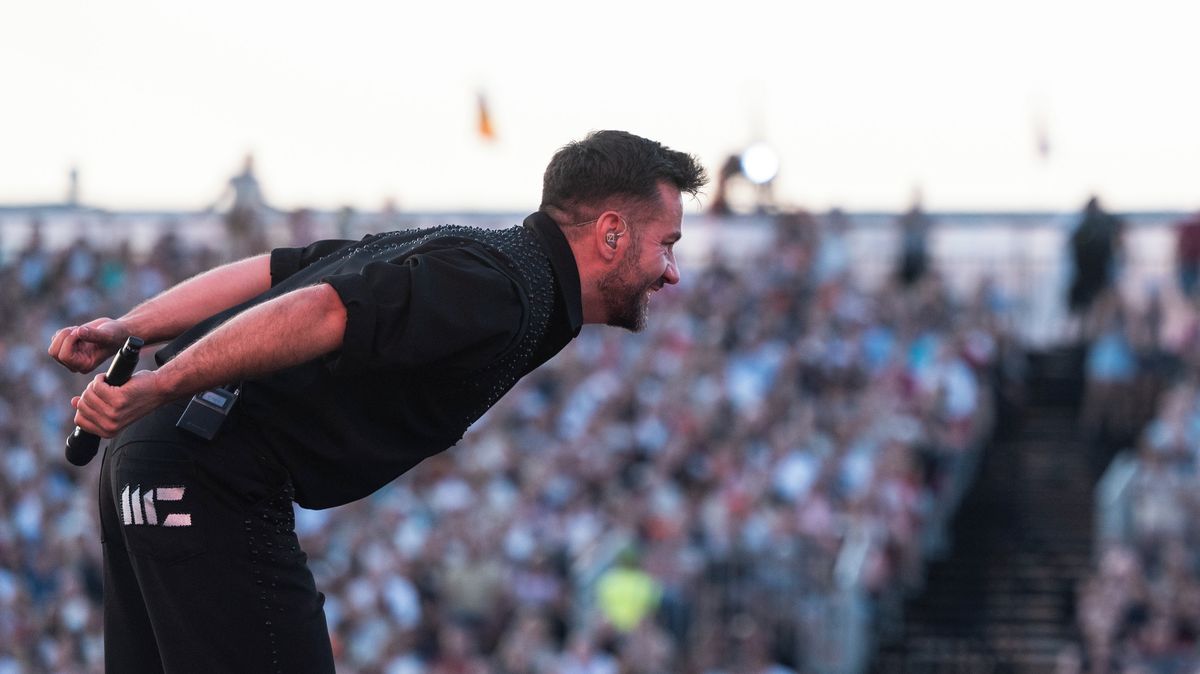 Foto: Marek Ztracený zaplnil Letnou, na koncert přišlo více než 70 tisíc lidí