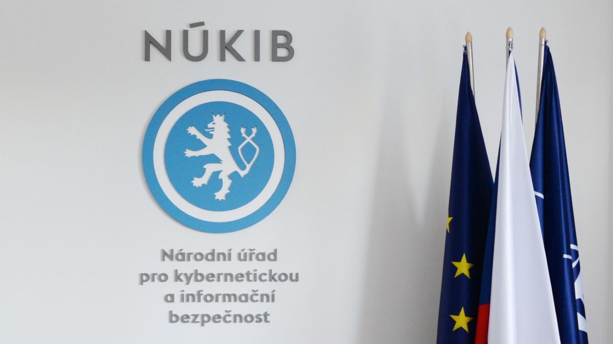 Kybernetickému úřadu se nepřihlásily stovky hříšníků. Hrozí pokuty