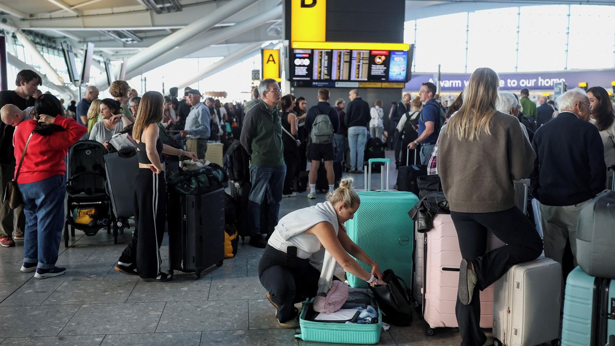 Britská letiště kvůli problémům v řízení provozu zrušila přes 2000 letů