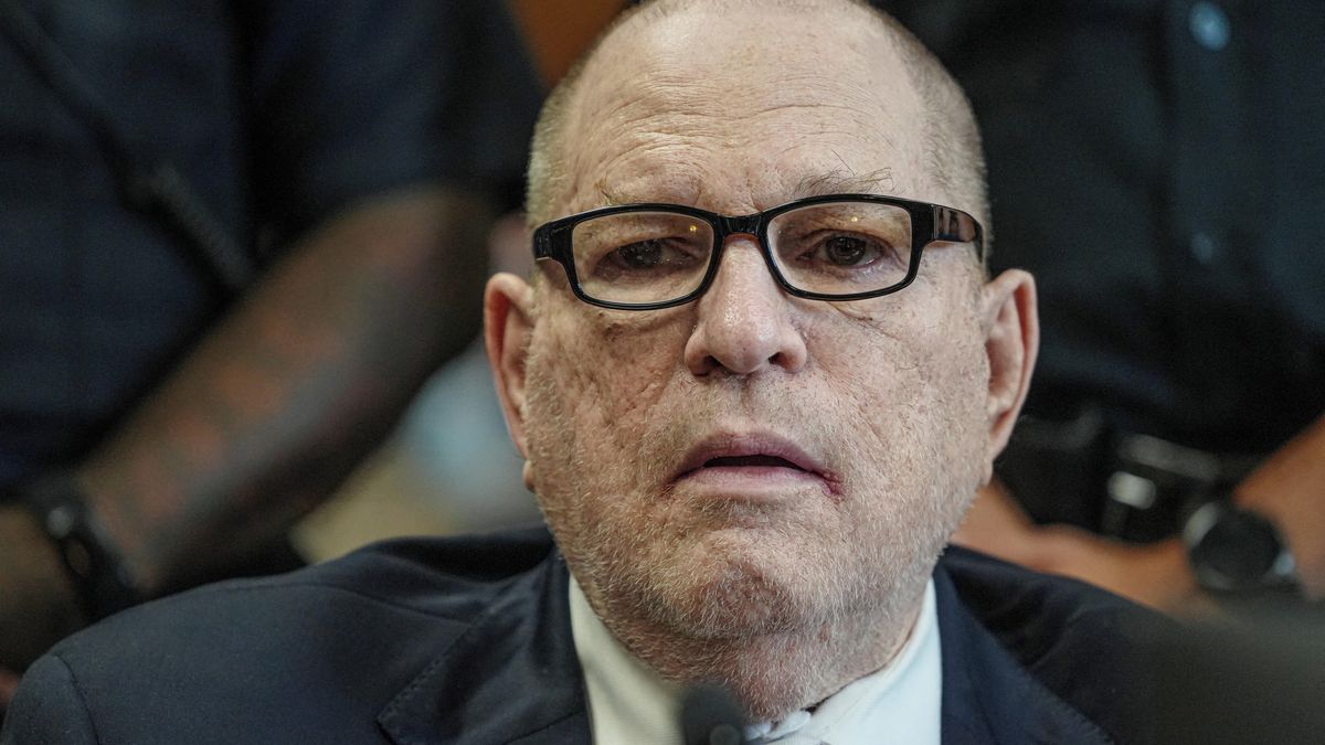 Bývalý hollywoodský producent Weinstein dostal v opakovaném procesu 15 let