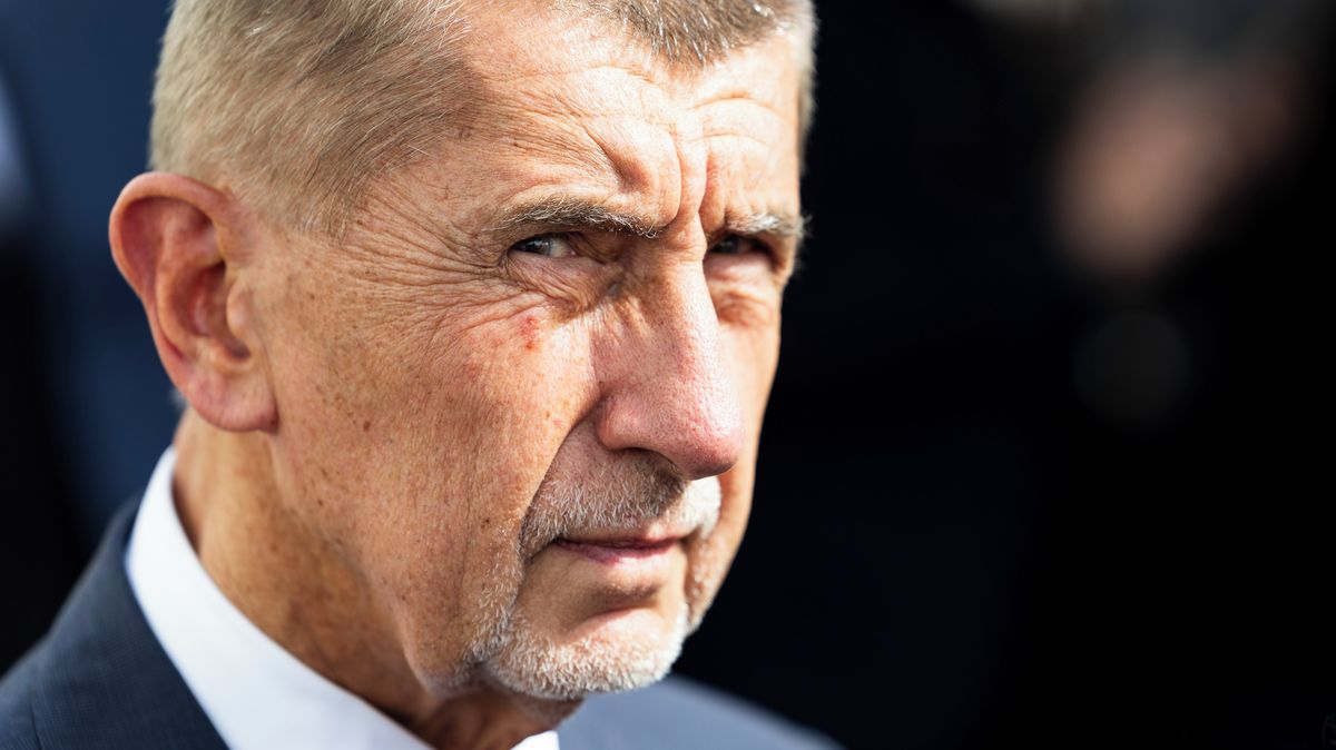 Babiš kritizoval ČNB. „Nesmyslná úroková politika zdražuje hypotéky“