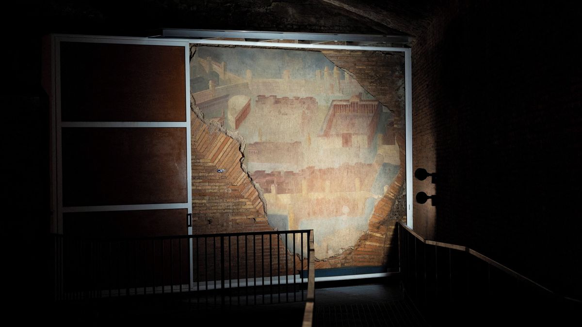 Fotky: Řím ukáže světu antický unikát, téměř 2000 let starou fresku