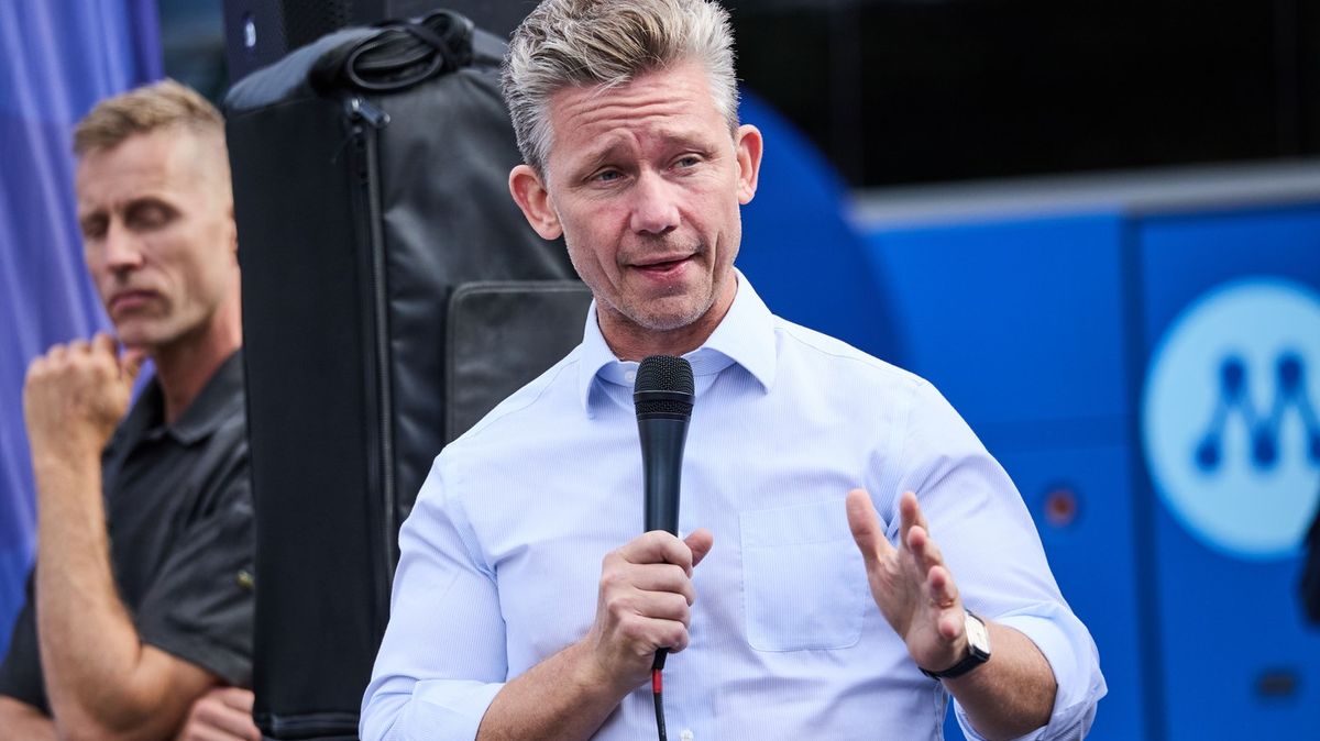 Rádio, hotovost, zásoba jídla. Ministr vysvětluje, jak jsou připraveni Švédové