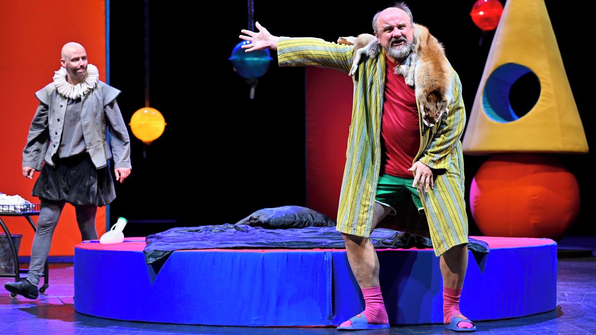 Stále aktuální. Zlínské divadlo hraje komedii od Shakespearova současníka