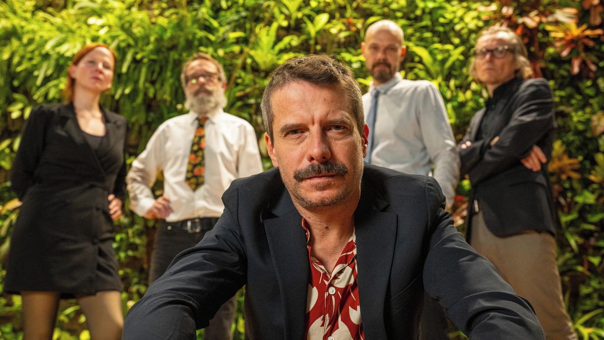Čím dál raději hrajeme v malých městech, říká kapela Nauzea Orchestra