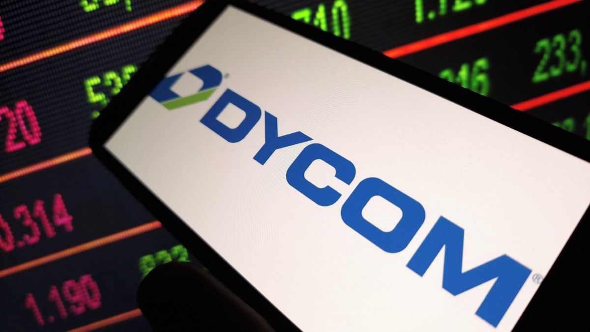 Očima byznysu: Za oponou výpočetního boomu roste Dycom industries