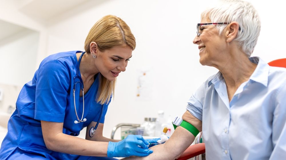 Mnoho lidí netuší, že jim selhává srdce. Zjistí to jednoduché vyšetření krve a moči