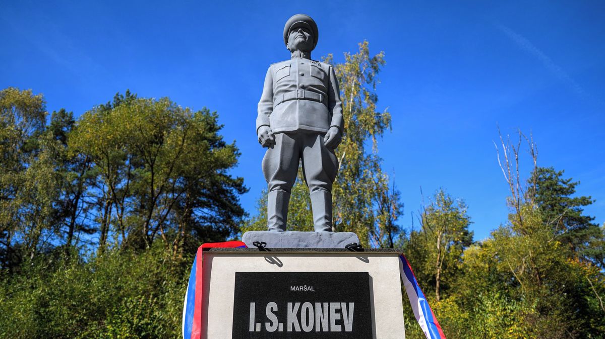 Rusko pochválilo Slovensko za pomník Koněvovi. Česko označilo za barbary
