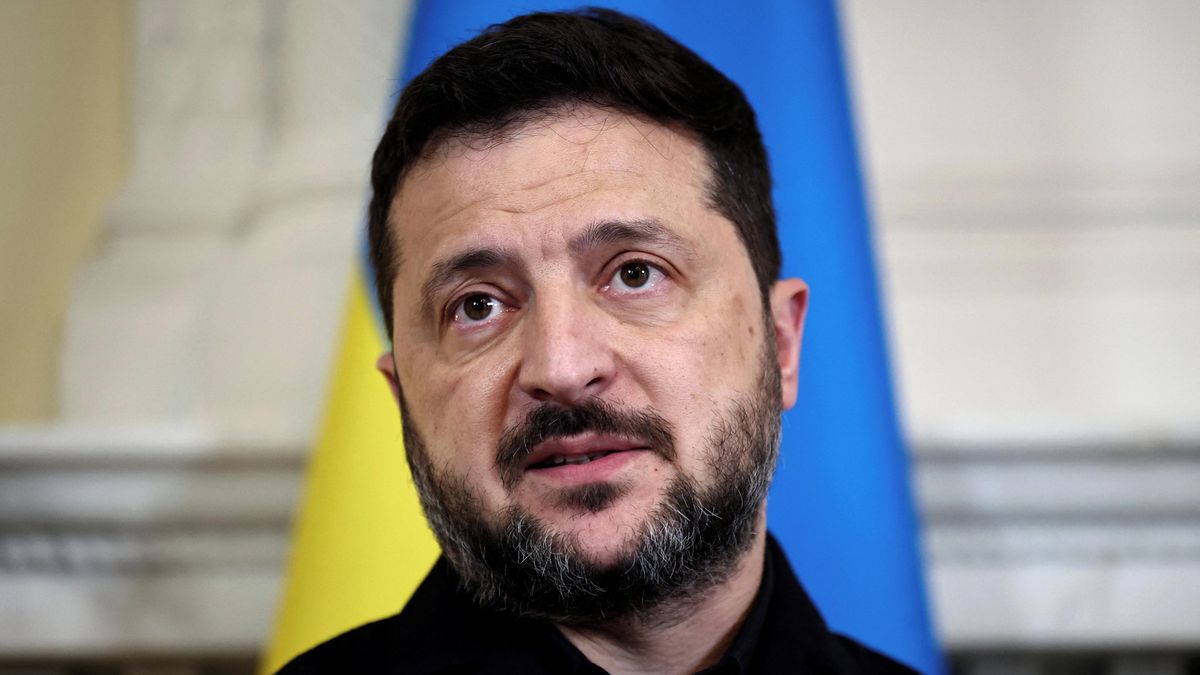 Ukrajina začne znovu útočit na rafinerie v Rusku, řekl Zelenskyj
