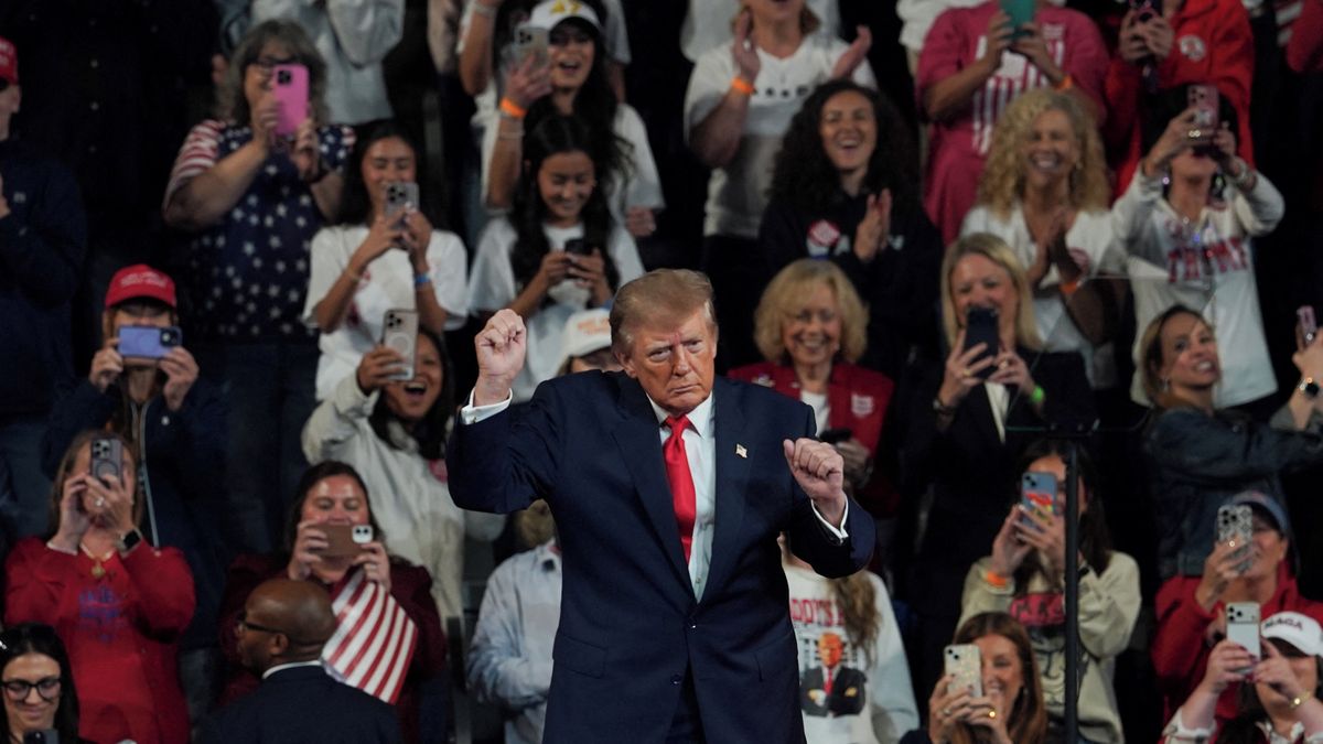 Atlantik či Pacifik jako Trumpův oceán, navrhl prezident USA. Podle médií v žertu