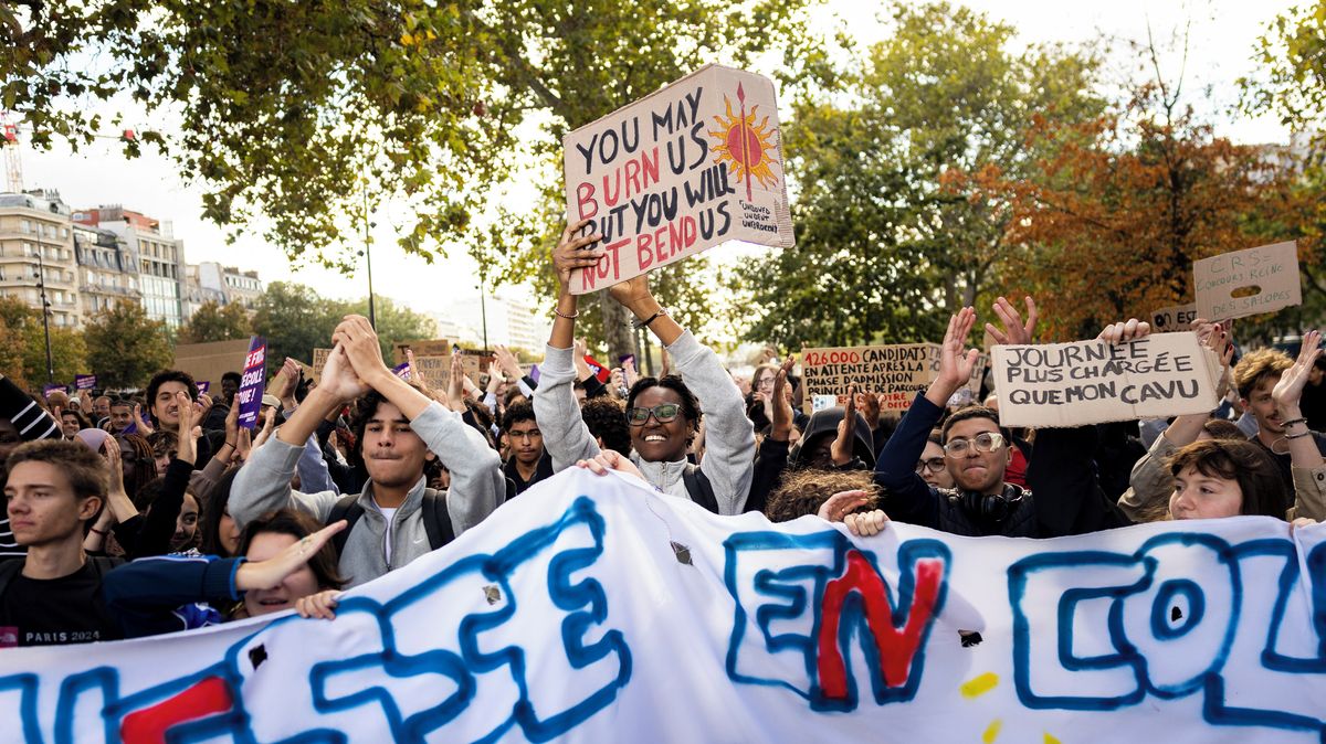 Evropu zasáhly protesty Gen Z. Budoucnost je pro mladé zdrojem nejistoty