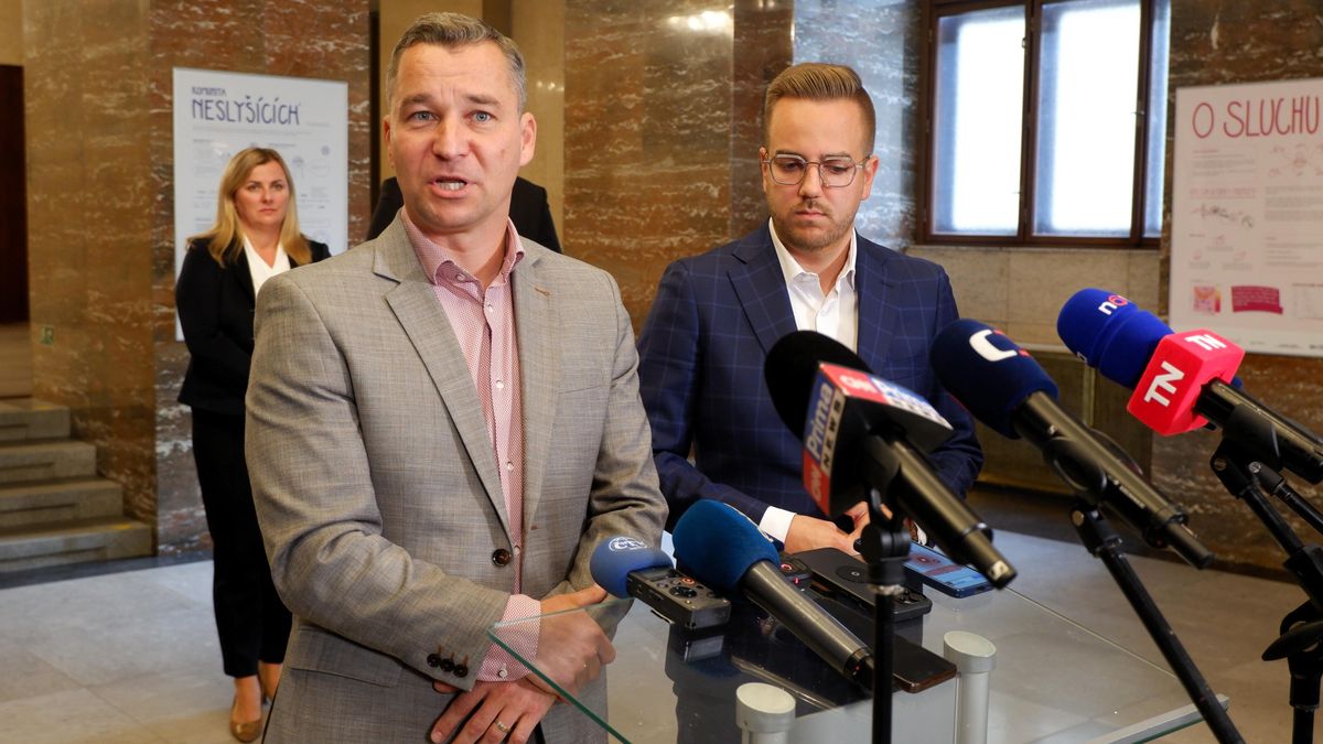 Odmítli post primátora i obejít vládu. Starostové se v Ostravě spojili s ANO