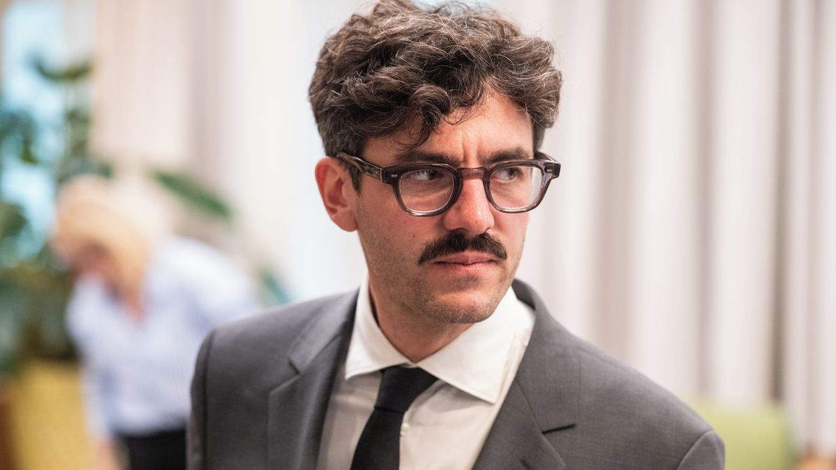 Zákulisní hra Prahy Sobě: Nabídnout Portlíkovi primátora. Scheinherr to popírá