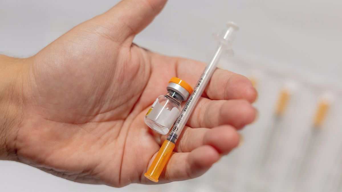 Peptidové injekce na větší svaly? Děláte pokusy sami na sobě, varují odborníci